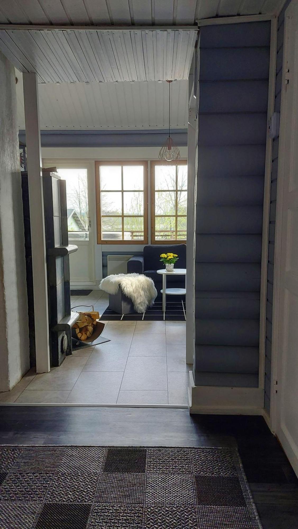 Soepoe Moekki Himoksella Palveluiden Vieressae Villa Jämsä Exterior foto